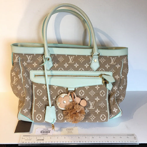 Louis Vuitton Tote Sabbia Cabas Beige Monogram Canvas 2011 Cruise Collection