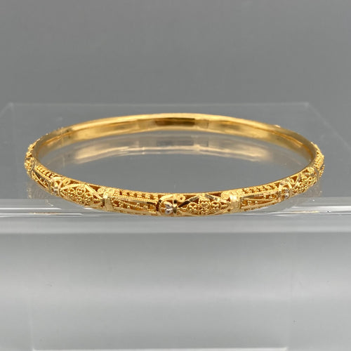 Indian Artisanal Bangle Crafted In 22k Yellow Gold