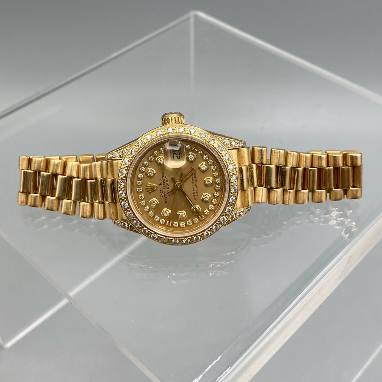 Montre Rolex Datejust President pour femme en or jaune 18 carats 6917