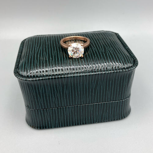 3.55 Carat H SI1 Round Brilliant Lab-Grown Diamond Engagement Ring 10k Gold