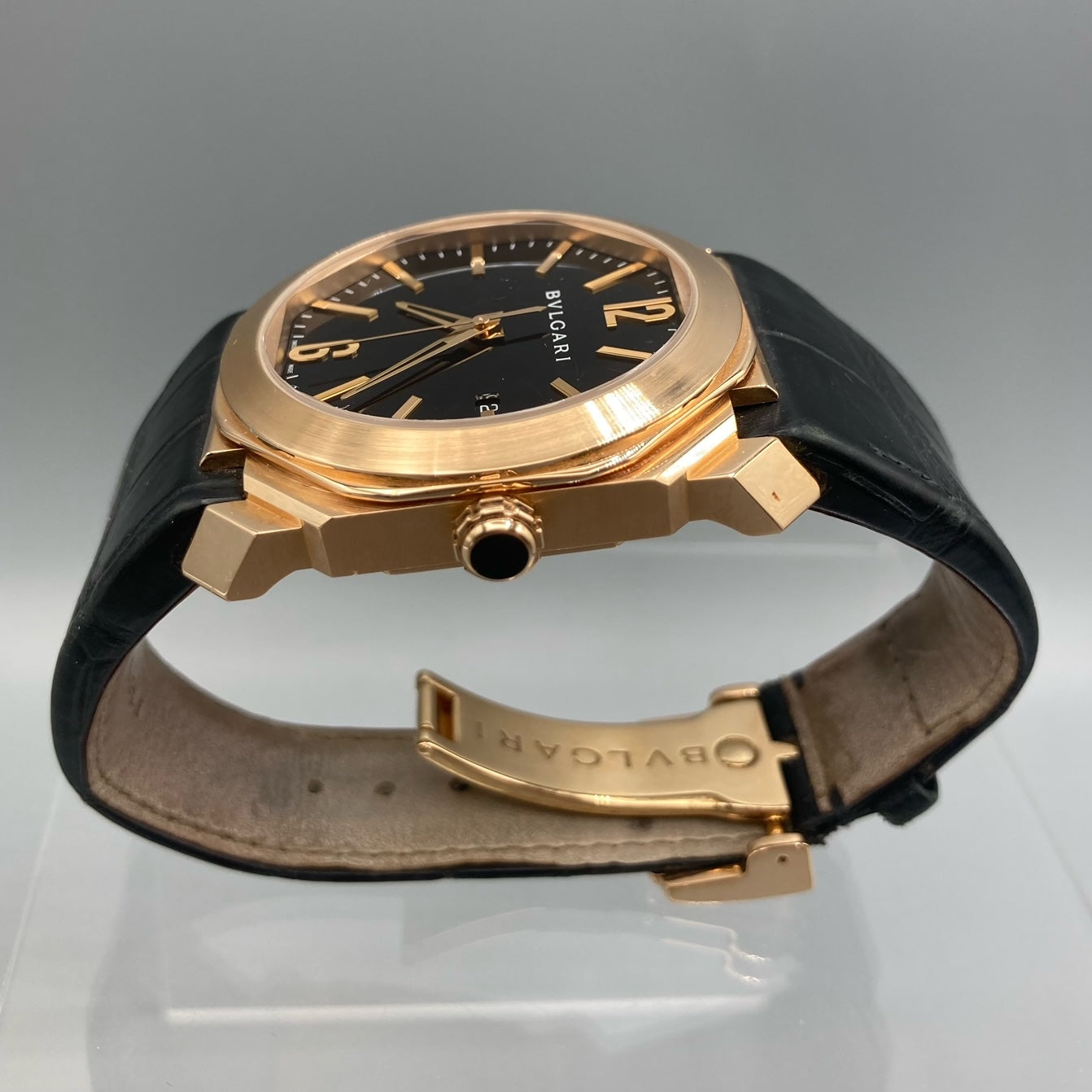 Montre Bulgari Octo 41 mm en or BGO P 41 G