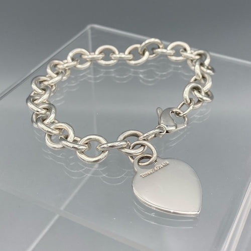 Tiffany & Co. Bracelet cœur en argent sterling