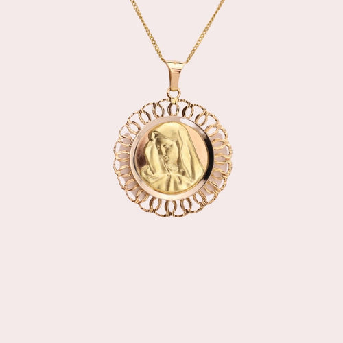 Vintage Madonna Pendant in 18k Gold