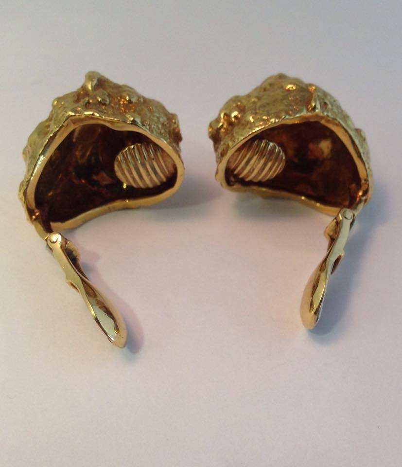 David Webb 18k Yellow Gold Dome Nugget Clip on Earrings