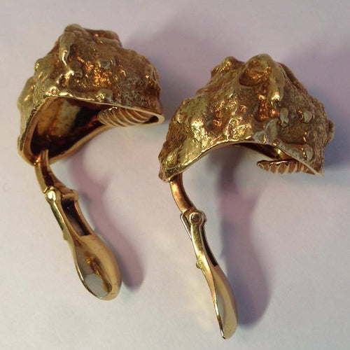 David Webb 18k Yellow Gold Dome Nugget Clip on Earrings