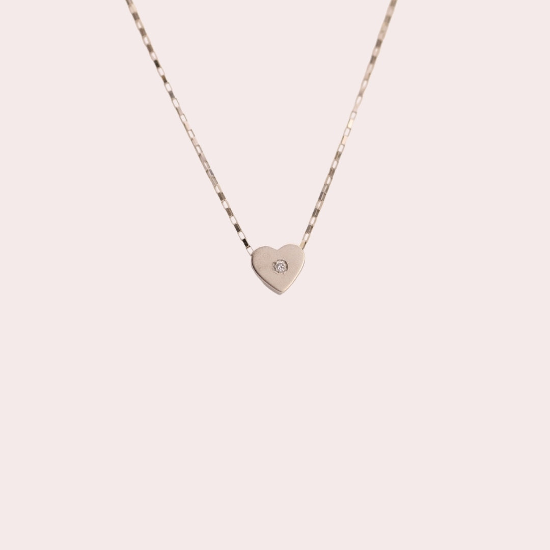 Vintage Heart Pendant with Diamond Set in 18k White Gold