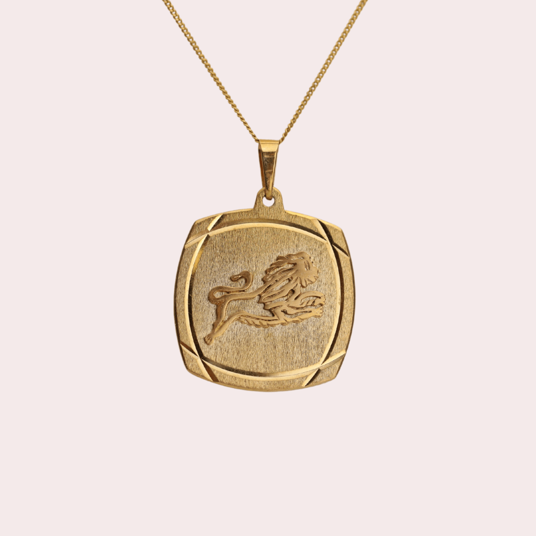 Vintage Leo Zodiac Pendant 10K Gold