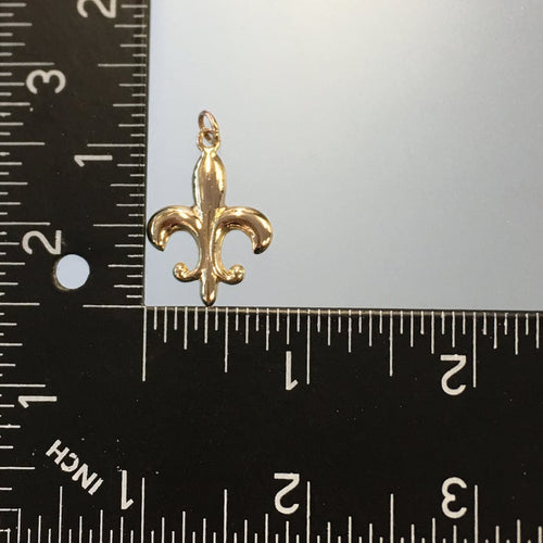 Vintage Fleur De Lys Pendant in 14k Gold