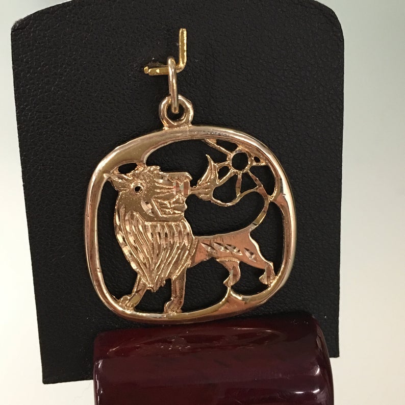 Pendentif Zodiaque Lion Vintage Or 10K