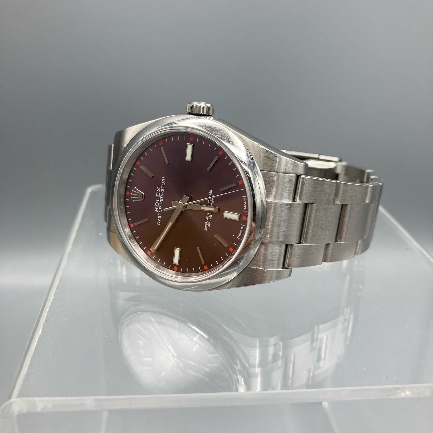 Rolex Oyster Perpetual 39 Red Grape Automatic Men's Watch - 114300
