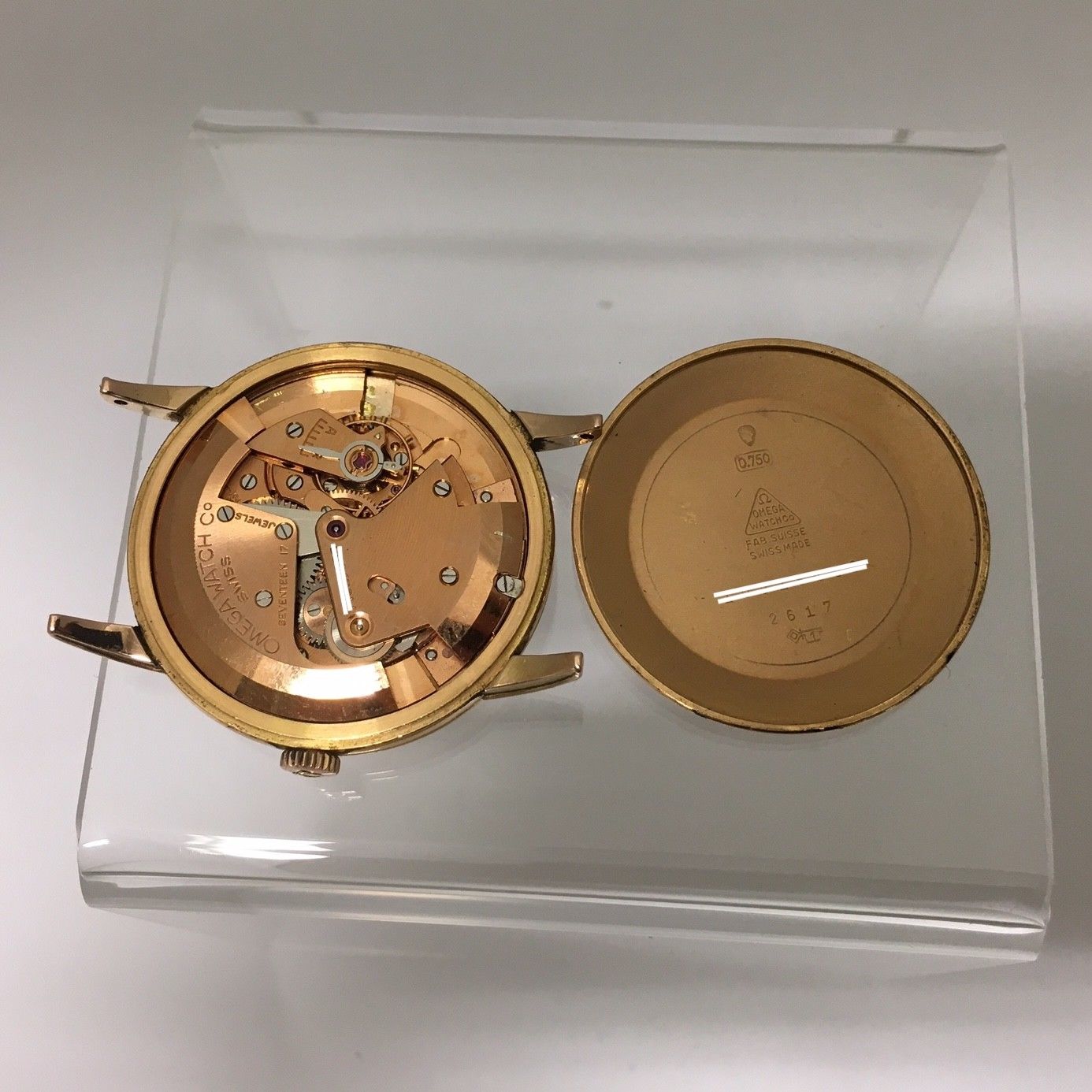 Omega 18K Rose Gold Bumper Automatic 2617 Caliber 332 1940's 34MM Watch